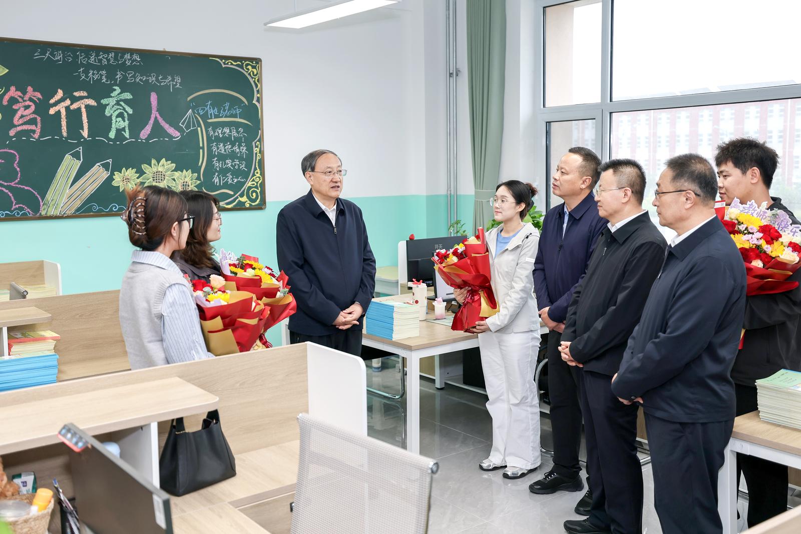 劲爆体育