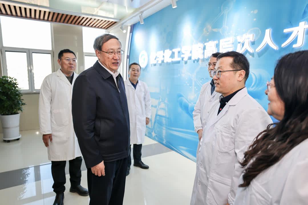 劲爆体育